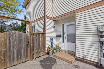 72 Brantwood Park Dr, Brantford -  image-0-2