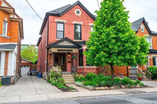 52 Barton Street