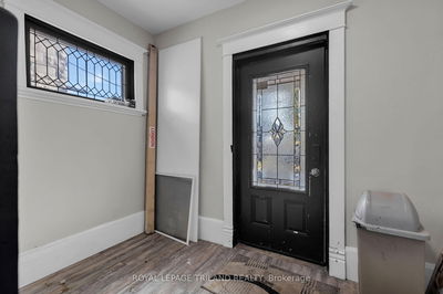 8 Bruce St, London South - South F image-0-1