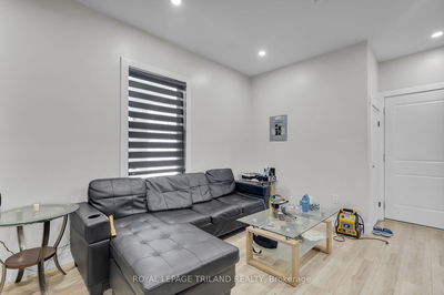 8 Bruce St, London South - South F image-0-3