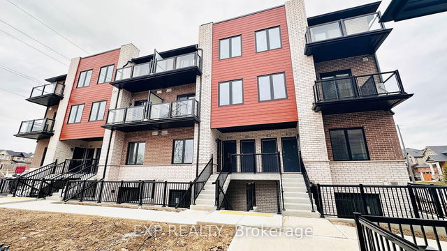 42 - 10 South Creek Drive