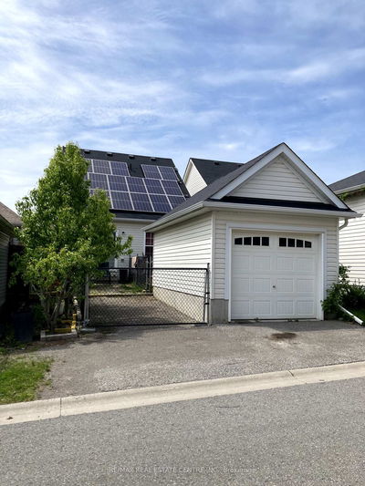 70 Greenaway Circ, Port Hope - Port Hope image-0-1