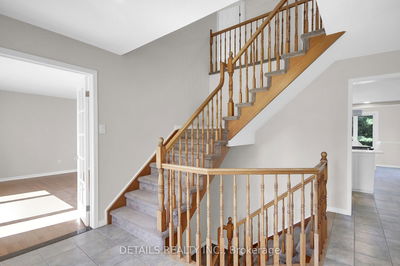 1362 Cornfield Cres, Ottawa - Greely image-0-3