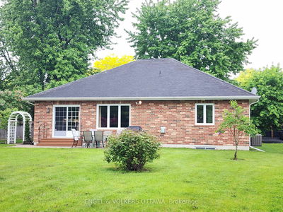 1732 Blakely Dr, Cornwall - Cornwall image-0-2