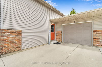 9 Discovery Crt, Chatham-Kent - NE image-0-1