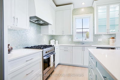 91 The Promenade, Central Elgin - Port Stanley image-0-4