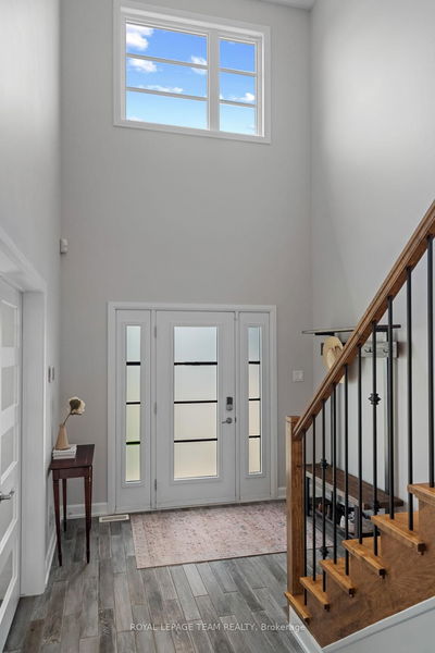 427 Provence Ave, Russell - Embrun image-0-3