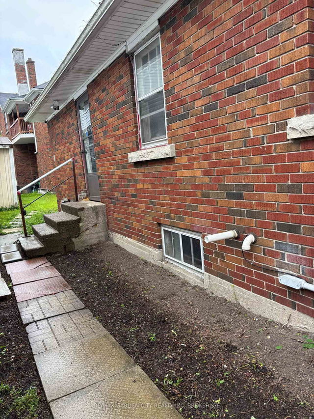 178 Mitchell Street