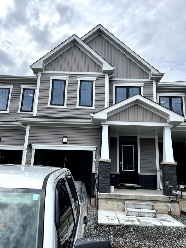 11 Lemon Avenue