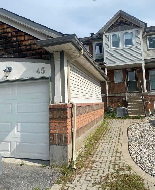 45 Thornbury Crescent