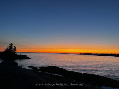 D-44 Wallbridge Island, Parry Sound Remote Area - Wallbridge image-0-2