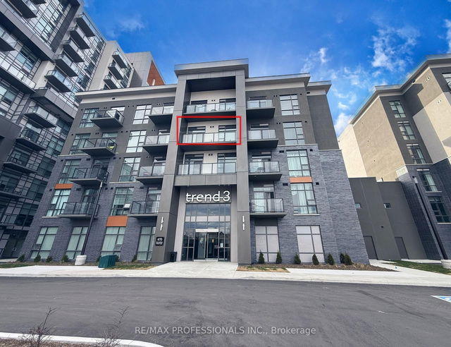 412 - 470 Dundas Street