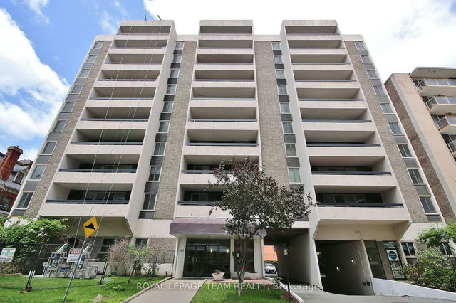 701 - 141 Somerset Street
