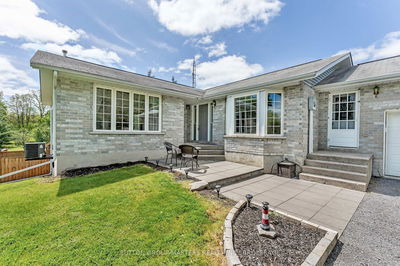 7582 County Rd 2 Rd, Napanee - Greater Napanee image-0-1