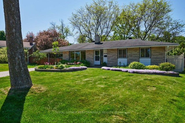 2686 Ulster Crescent