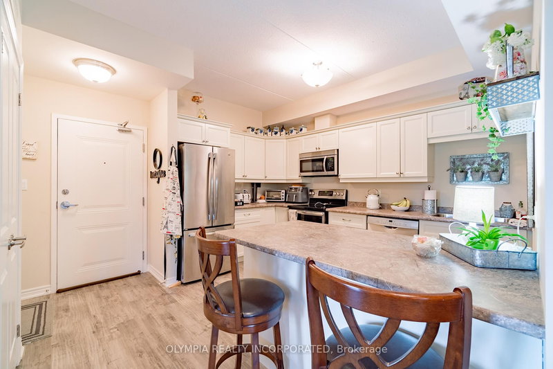 316 - 4644 Pettit Ave, Niagara Falls, L2E 0B4 | Image 3