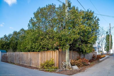 4 6th St, Grimsby - Grimsby Beach image-0-4