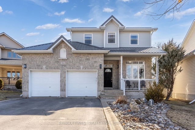 514 Weston Crescent