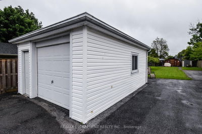 258 Hellems Ave, Welland - Welland Downtown image-0-3