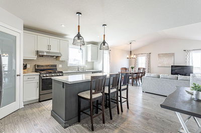 25 Hollingshead Rd, Ingersoll - South image-0-2