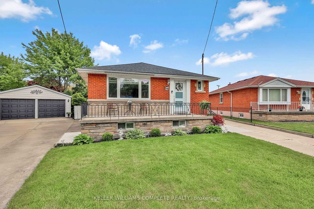 79 CASTLEFIELD Drive