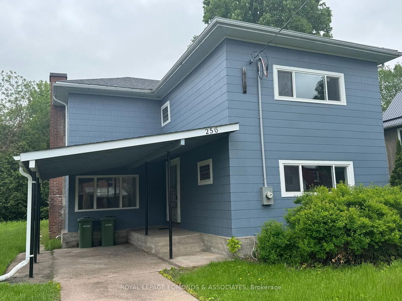 256 Renfrew St, Pembroke - Pembroke image-0-0