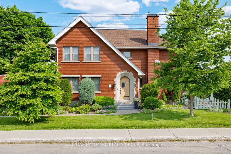 1 Iona St, Ottawa, Ontario