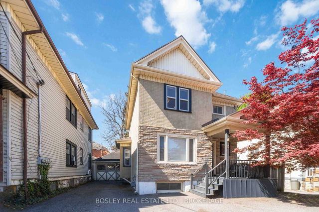 11 Gerrard Street
