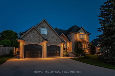 18 Weberlyn Cres, Woolwich -  image-0-2