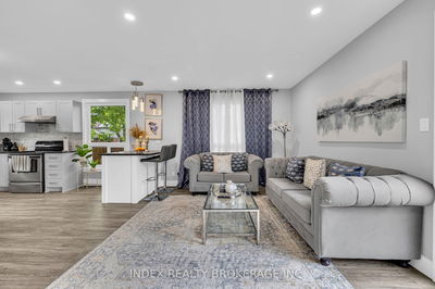 1290 Abbey Crt, Windsor -  image-0-1
