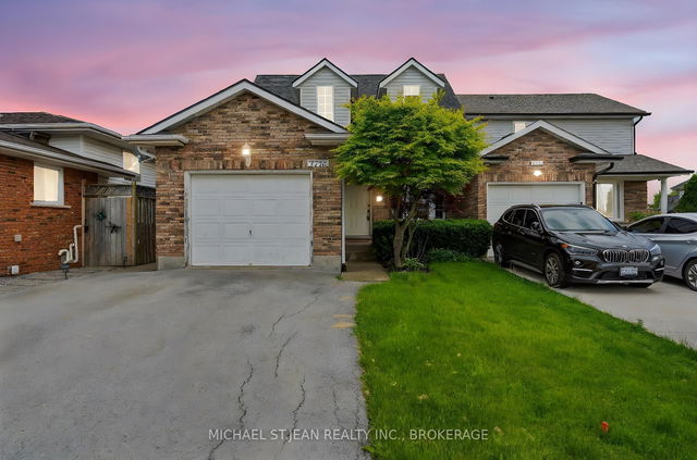 7778 Yvette Crescent