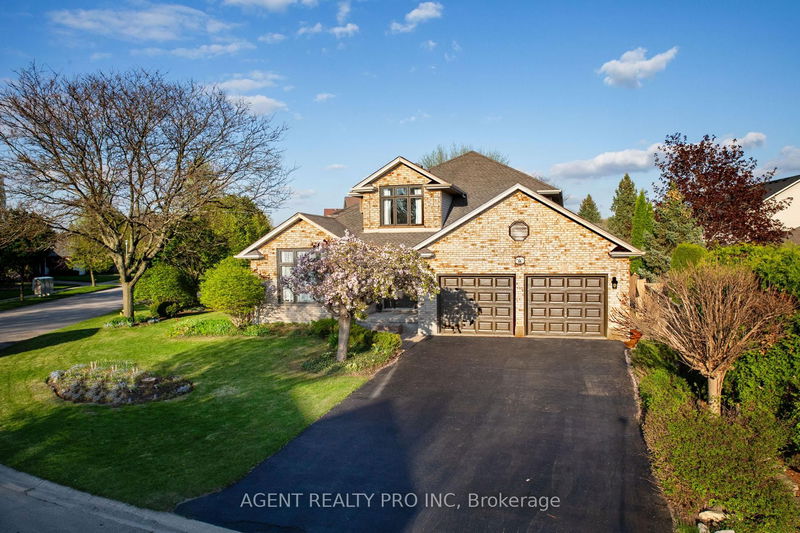 55 Moraine Cres, London North - North A image-0-0