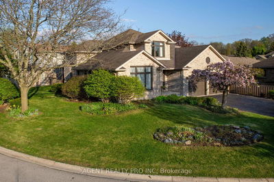 55 Moraine Cres, London North - North A image-0-3
