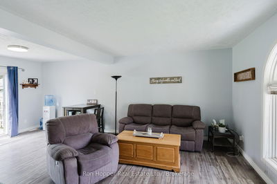 1666 3rd Ave, Owen Sound - Owen Sound image-0-2
