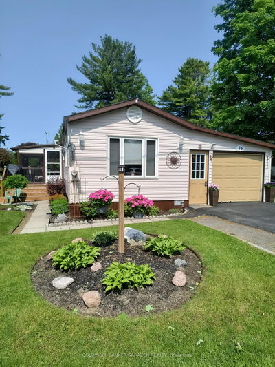 35 Evergreen Lane, White Lake - Mcnab/Braeside Twps