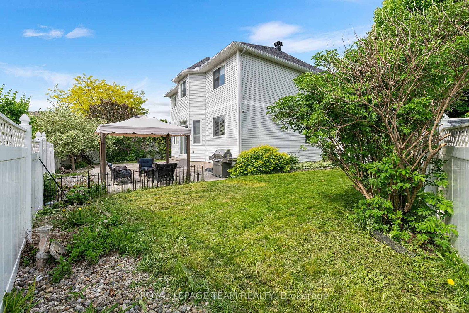 Listing Image 44
