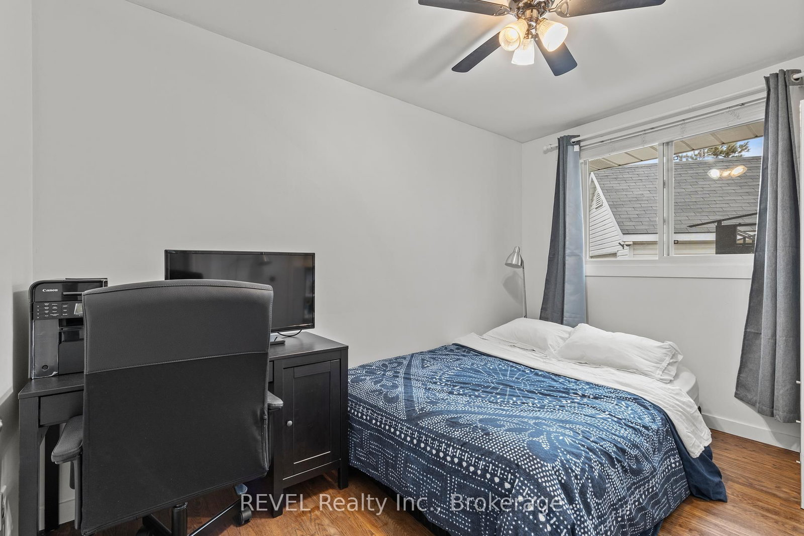 Listing Image 15