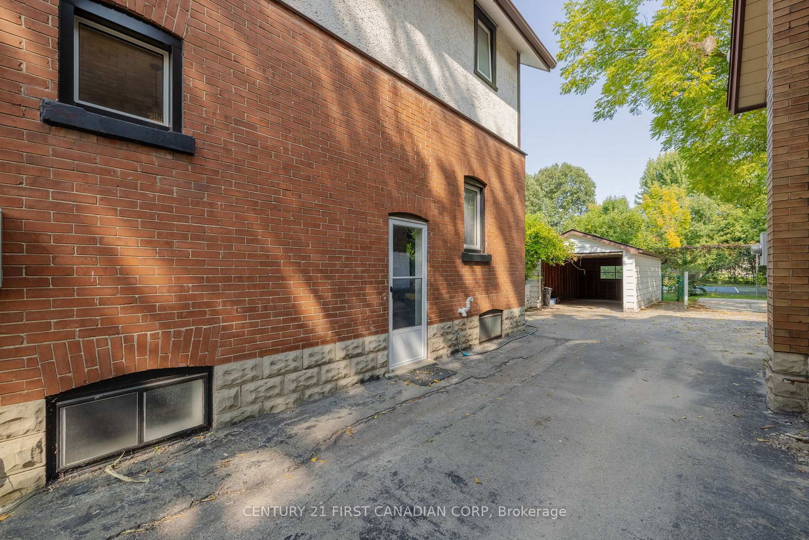Listing Image 35