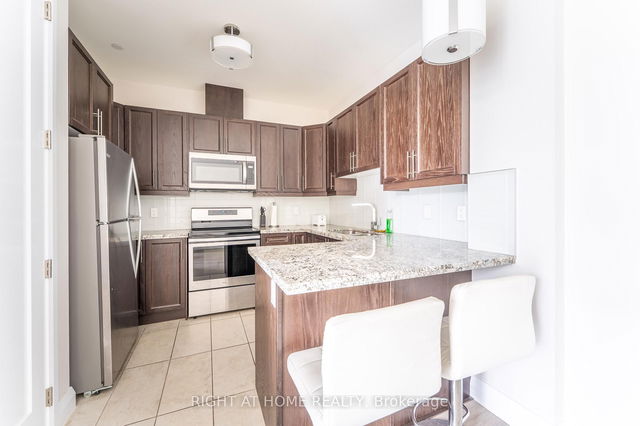 316 - 101 Locke Street