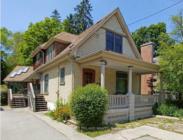 16 Woodward Avenue