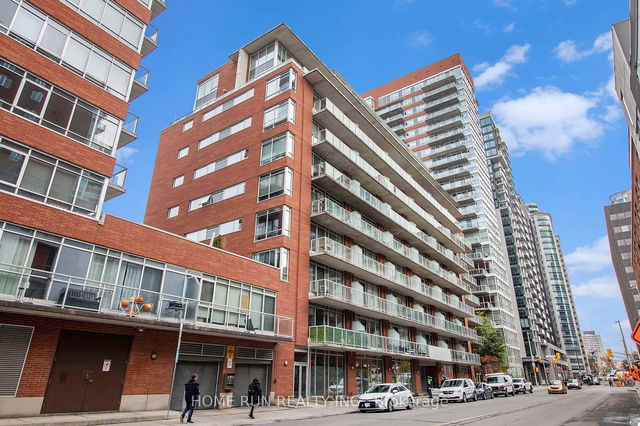 202 - 383 Cumberland Street