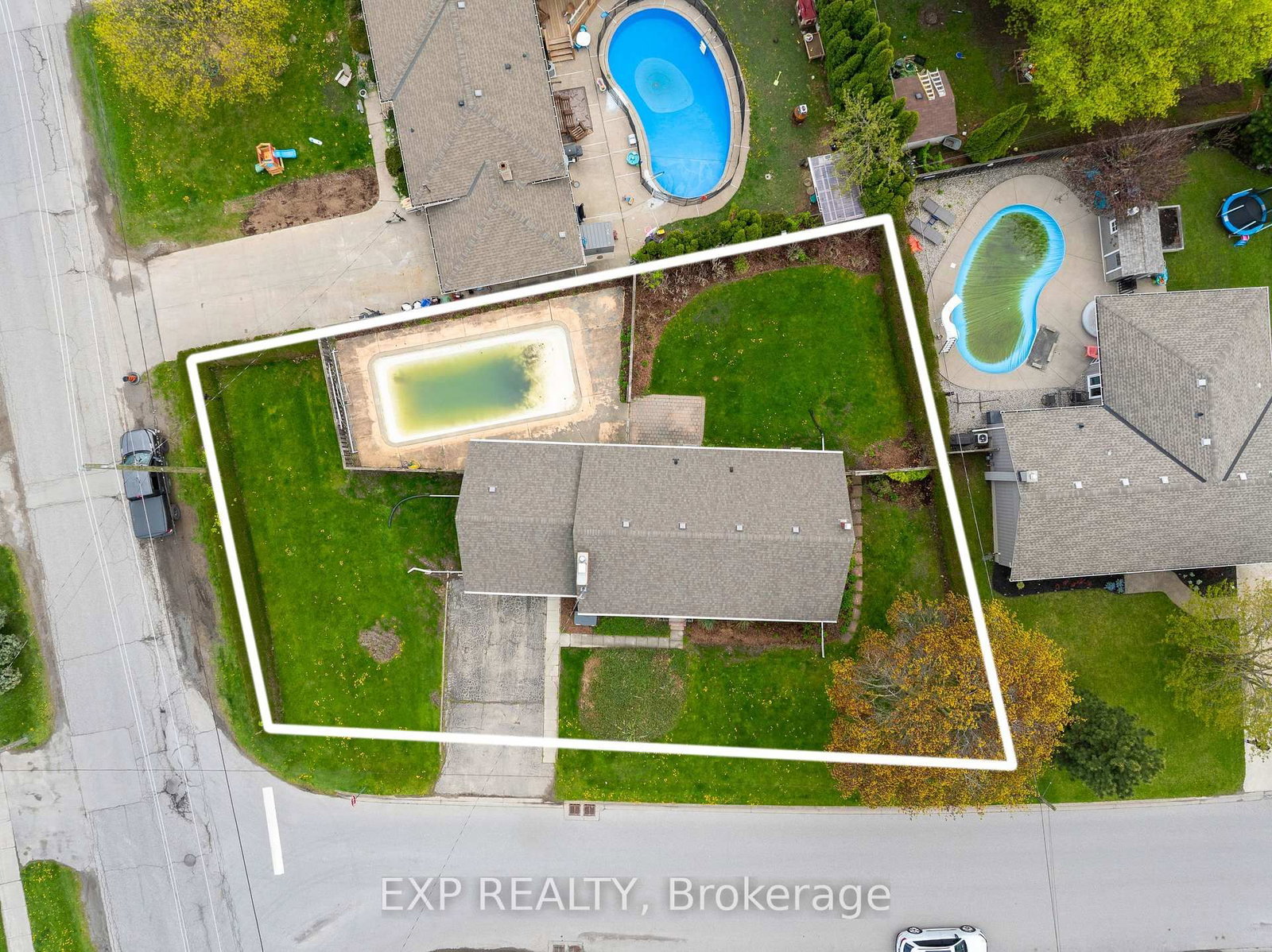 Listing Image 5