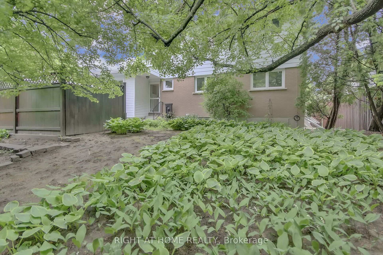 Listing Image 22