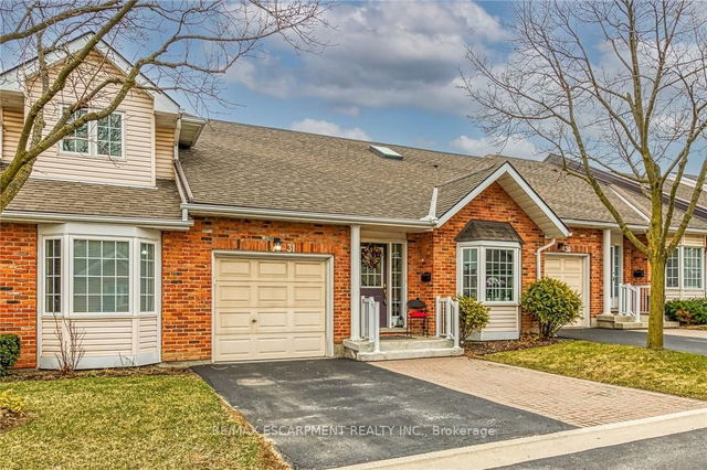 31 - 810 Golf Links Road