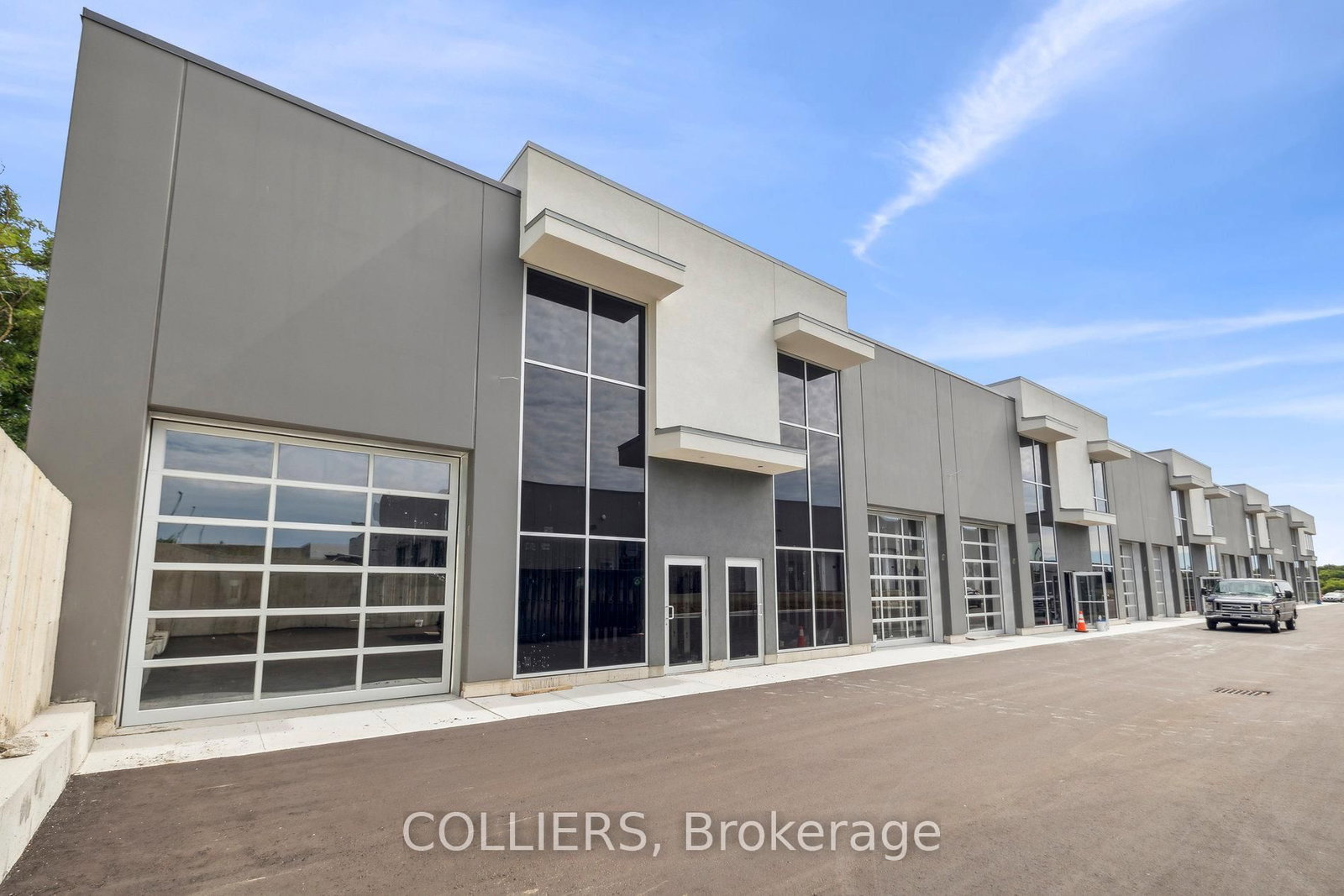 24 Ditton Drive, Unit 3-5 - Photo 2