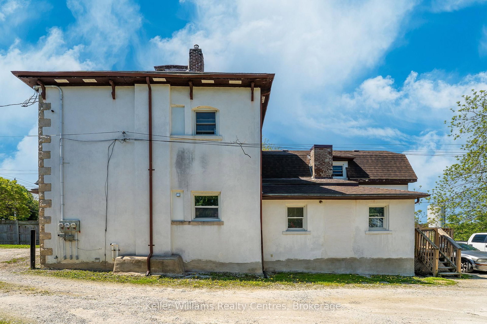 Listing Image 6