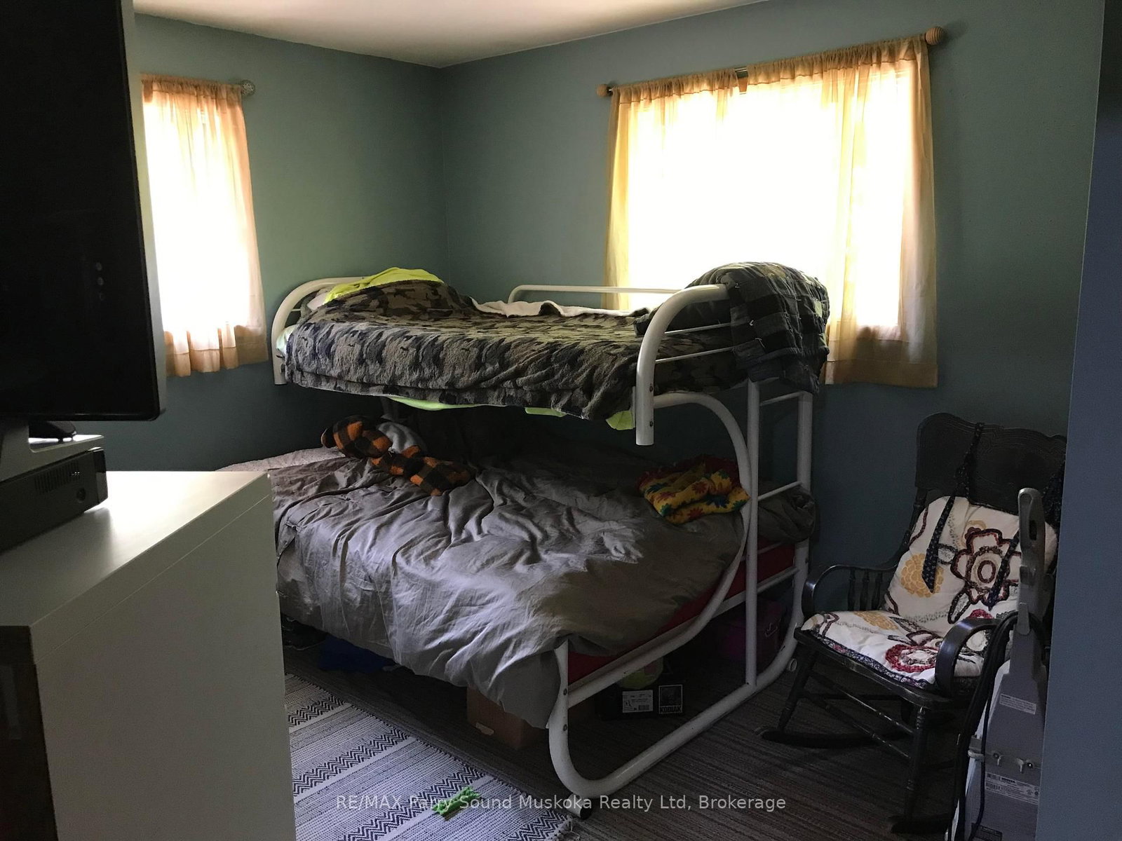 Listing Image 16
