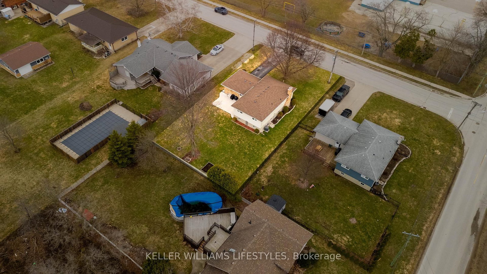 Listing Image 43