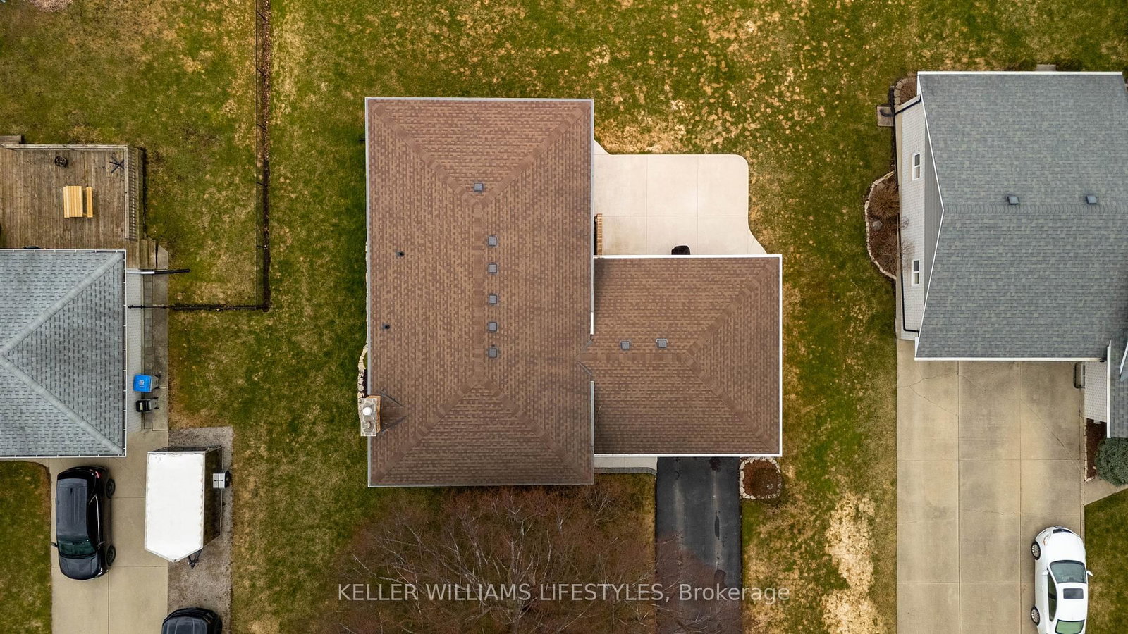 Listing Image 44