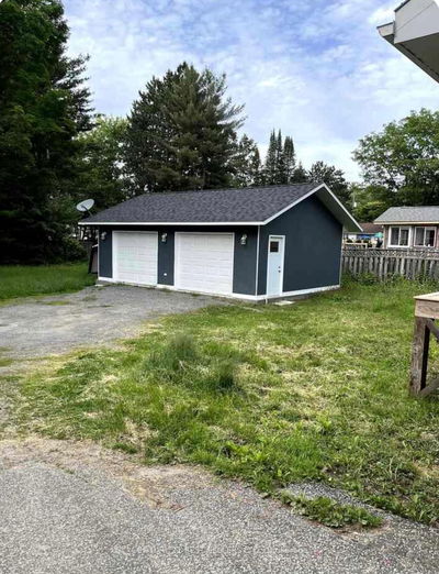 253 Maple St, Bracebridge - Macaulay image-0-1